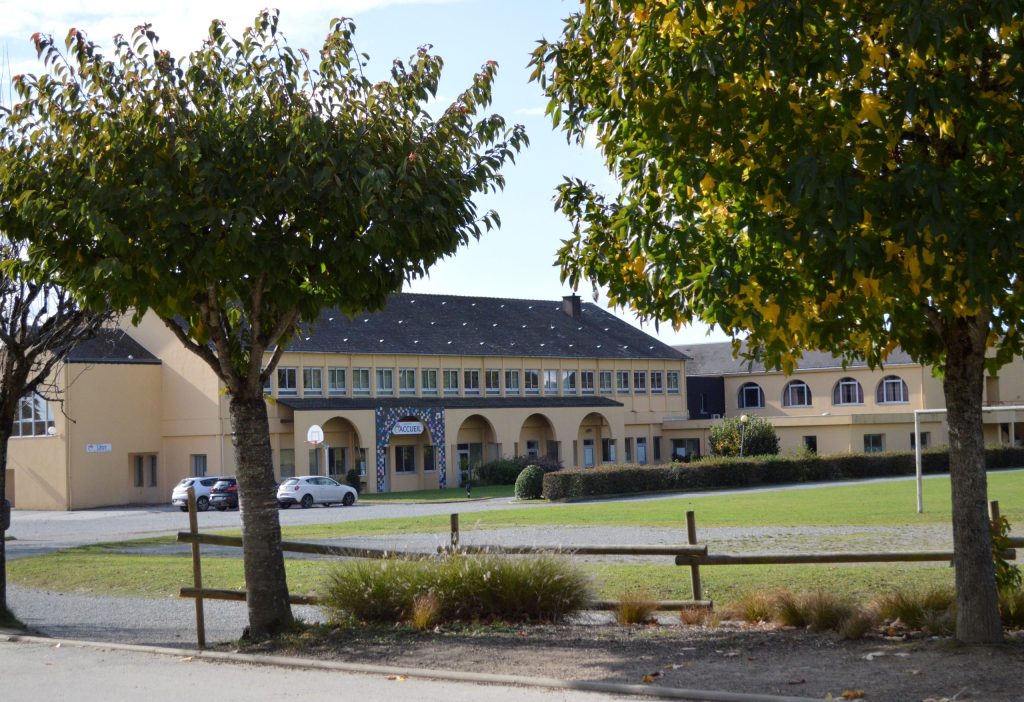 Batiment principal scaled IFSO