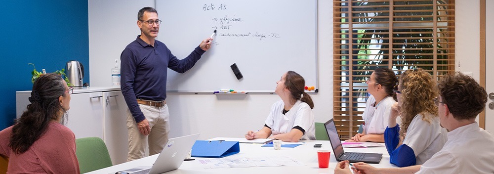 Infirmier coordinateur ou référent du secteur médico-social ou domicile-IDEC